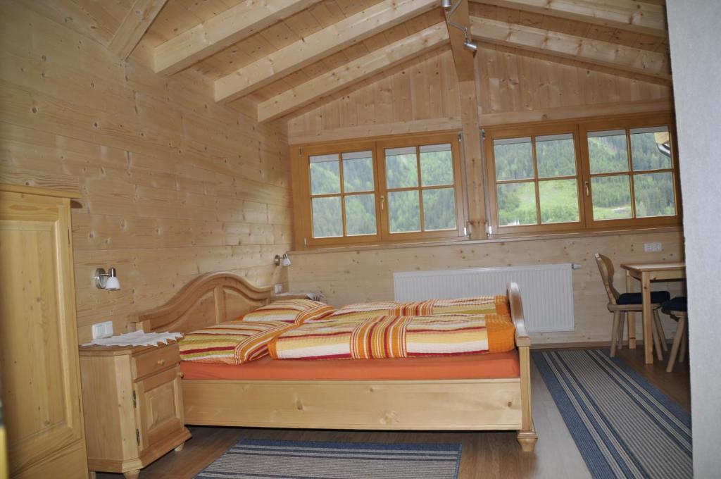 Alpengasthof Eppensteiner Navis Zimmer foto