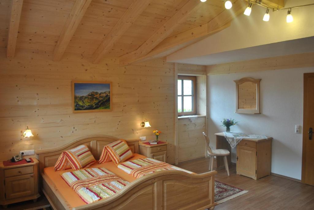 Alpengasthof Eppensteiner Navis Zimmer foto